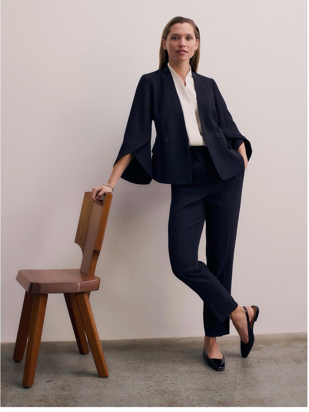 The Fold Slim-Leg Trousers Navy size 6